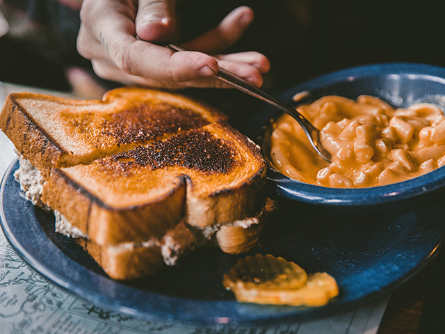 0104_slide-4-cutting-all-carbs.jpg