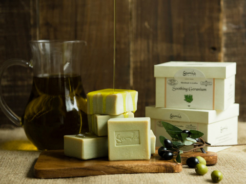 洗浄力抜群なのに肌しっとり。“美容液”のようなスキンケアソープ