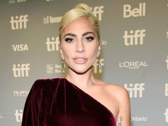 「私は世界に嘘をついてる」レディー・ガガ、トラウマに苦しんだ過去を告白