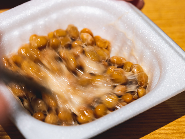 納豆は何回かき混ぜる?