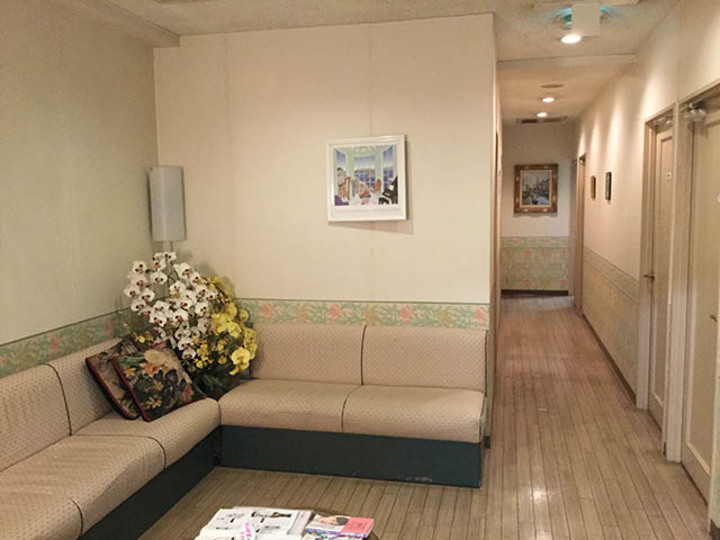 赤須医院 待合室