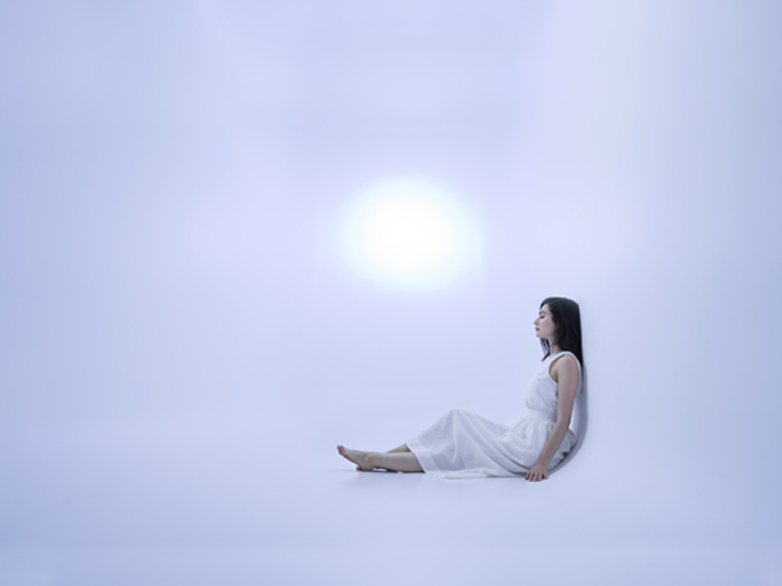女性