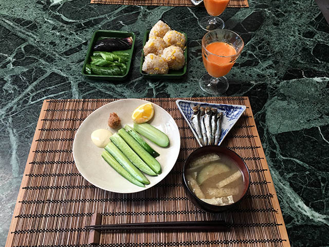 朝ごはん