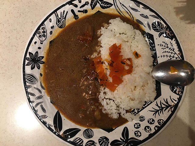井上チンパンジーのカレー