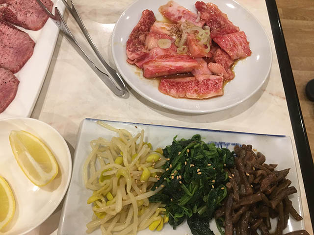 カルビ、ナムル