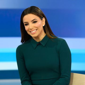 美しい腕の筋肉を手に入れるなら。女優も実践! ジムトレ3選