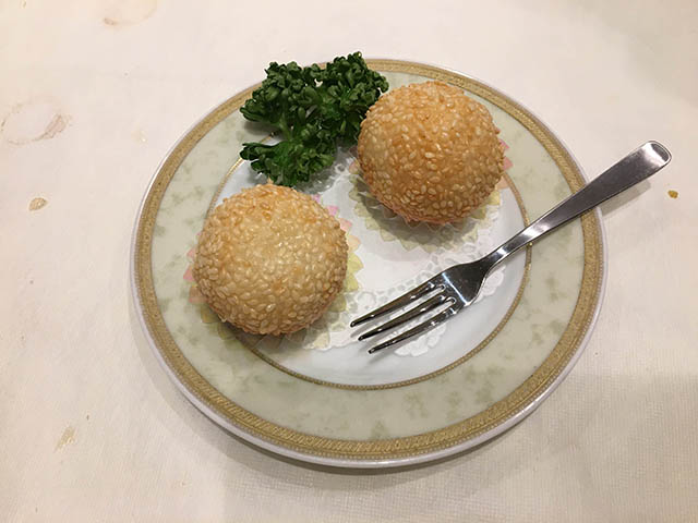 胡麻団子