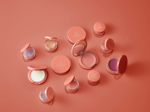 大人の女性にぴったり！ オンリーミネラルの新メイクアップライン【プレゼント】