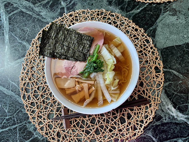 比内地鶏ラーメン