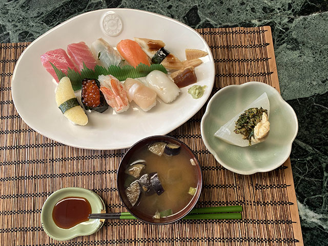 21.02.24_b_sushi-1