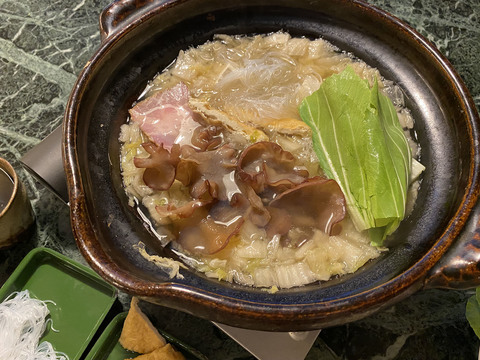 白菜の古漬けで「酸菜白肉鍋」【こぐれひでこの「ごはん日記」】 MYLOHAS