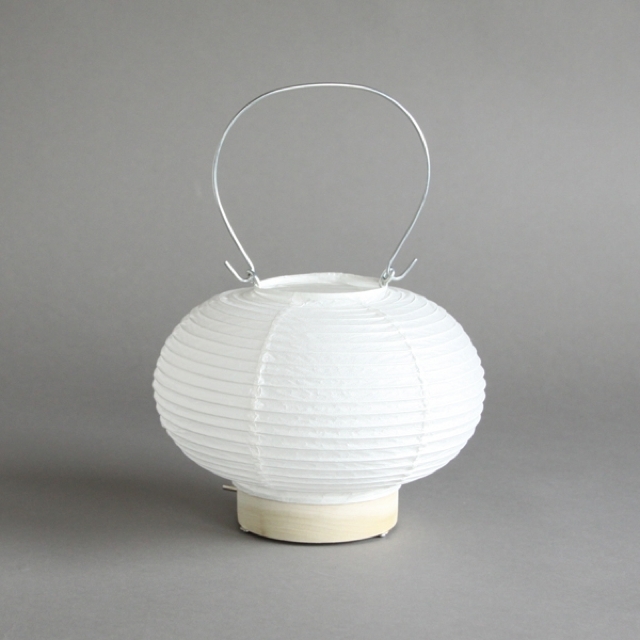 手持ちが出来る道行灯が 散歩のお供をいたしましょう Roomie ルーミー