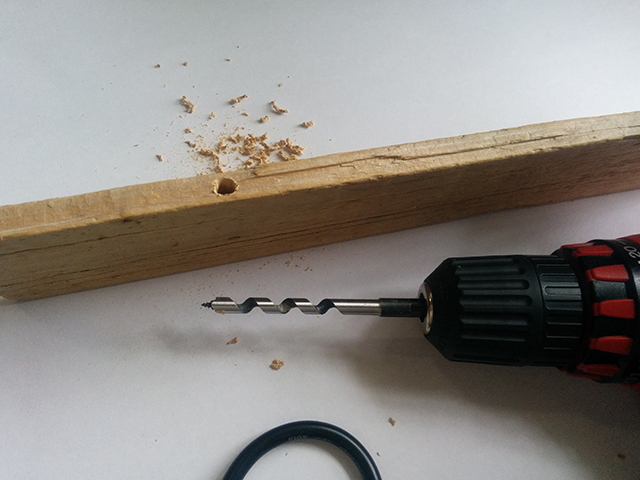 アマゾンで流木をゲットして 飾り棚をdiyしてみた Roomie ルーミー