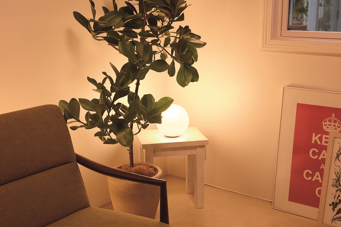 空間演出のプロに聞く シーン別 心地いい明かり のつくり方 Roomie ルーミー