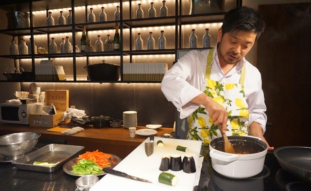 「うまみと薬味の相乗効果」でしみる料理を作る