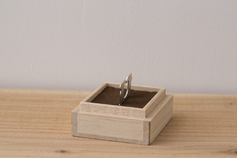 手間暇かかる工程を経て完成した「PANDANT HEAD」