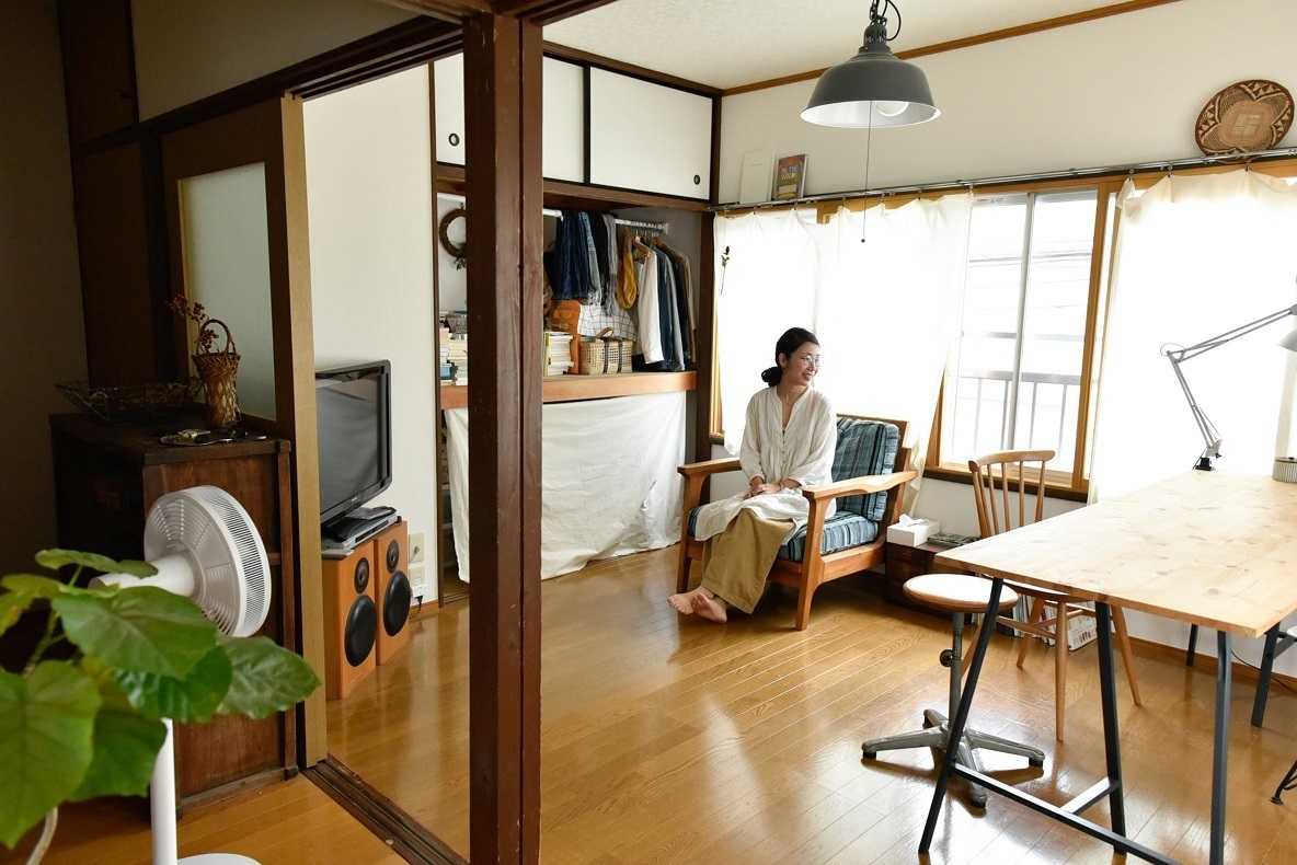 生活雑貨屋の店主が暮らす、店舗付き2階建てアパート(埼玉県北本市)