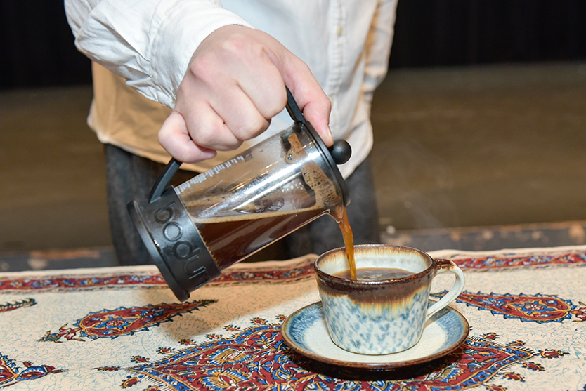 コーヒールンバ平岡佐智男さんに聞く、初心者向けの美味しいコーヒーの入れ方