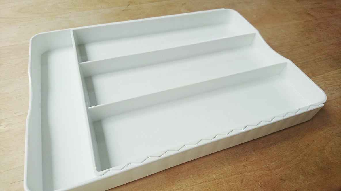 ニトリの縦伸縮整理トレーのイメージ