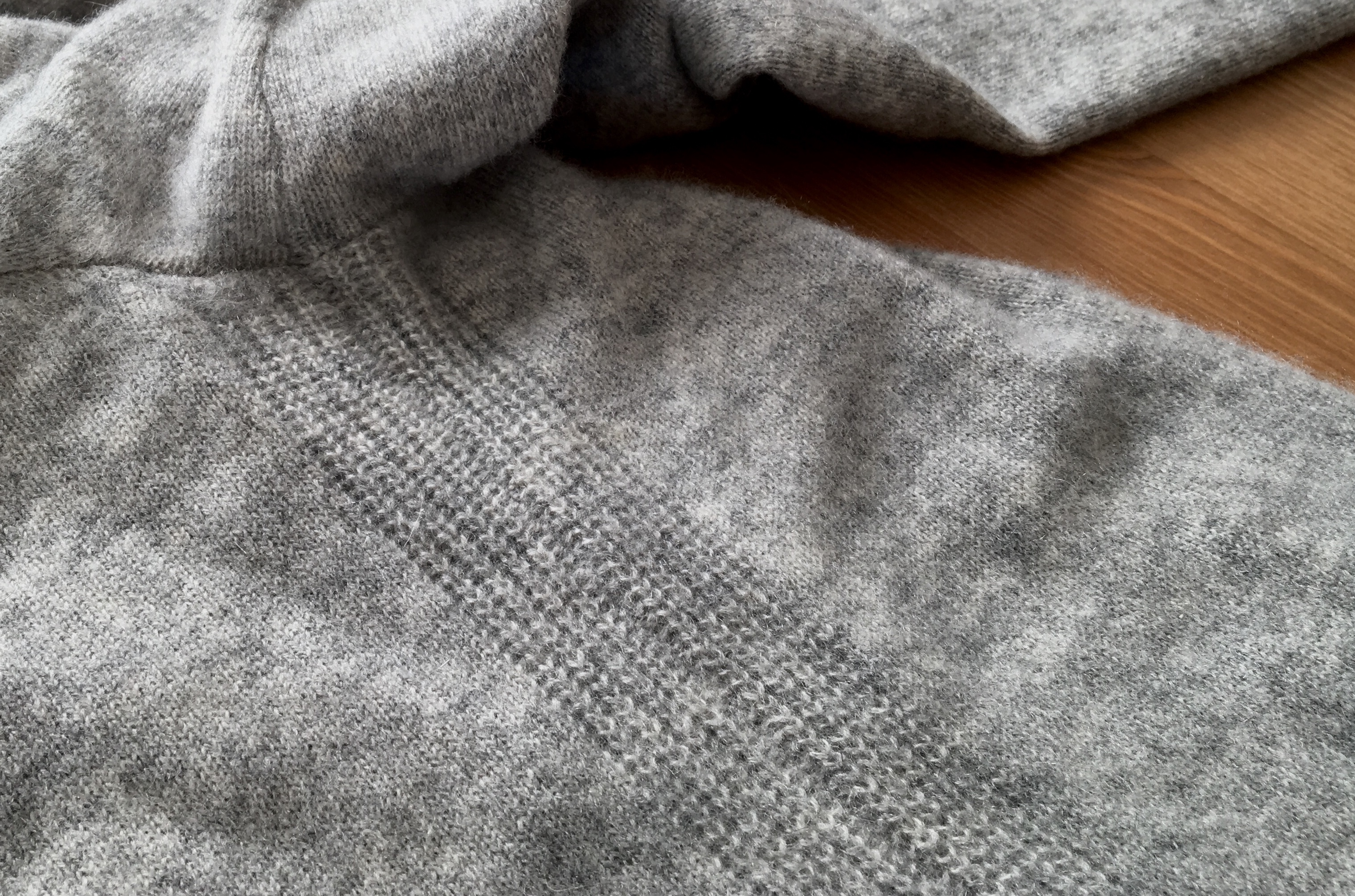 もう他のは使えないな Kentのブラシが冬服をカンタン長持ちさせてくれる理由 マイ定番スタイル Roomie ルーミー