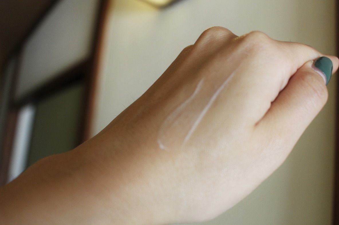 無印良品の日焼け止めはジェルタイプが正解かも ベタつかないから重ね塗りも楽ちんなのさ マイ定番スタイル Roomie ルーミー