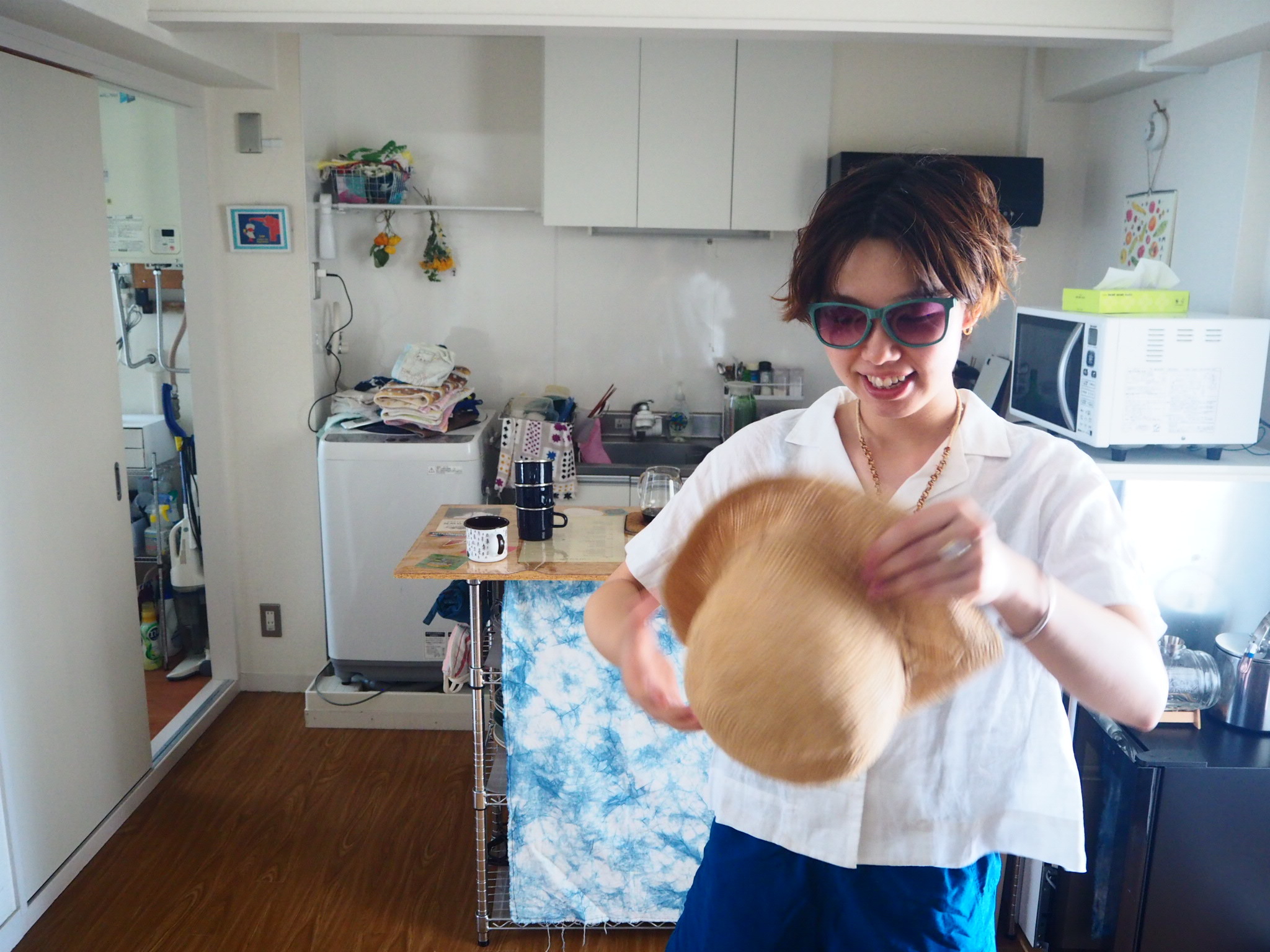 無印の新作 半袖開襟シャツ は リネン素材で気持ちいい カジュアルとフォーマルのいいとこどり Roomie ルーミー