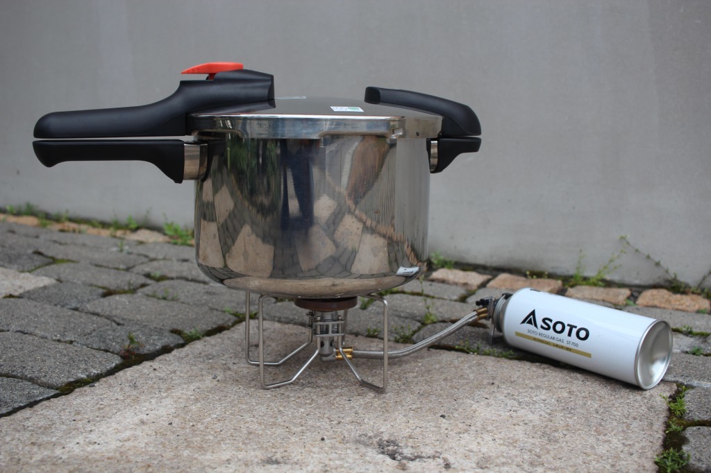 Sotoの レギュレーターストーブ はキャンプ初心者にもオススメな キャンプ飯の必需品 マイ定番スタイル Roomie ルーミー
