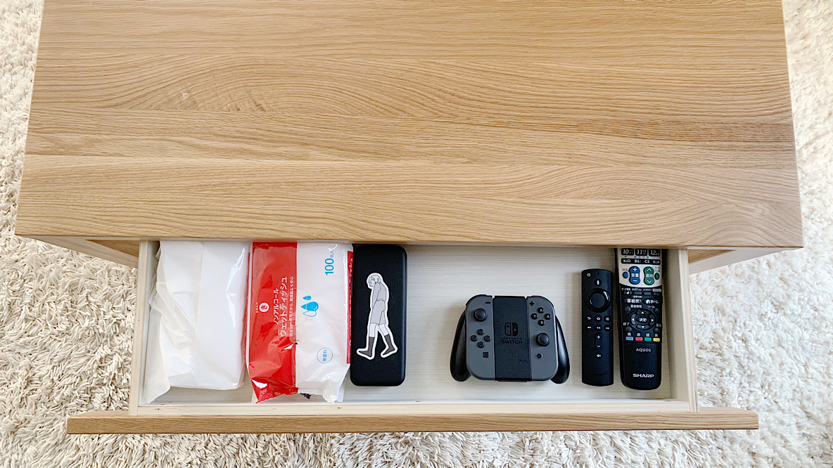 稀少なバーチ材を使用した無印良品(MUJI)のローテーブル 引出し