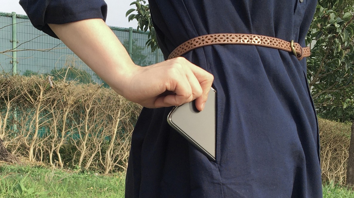 無印良品の定番シャツワンピースは 春アウターとしても着回せるのが最高ね Roomie ルーミー