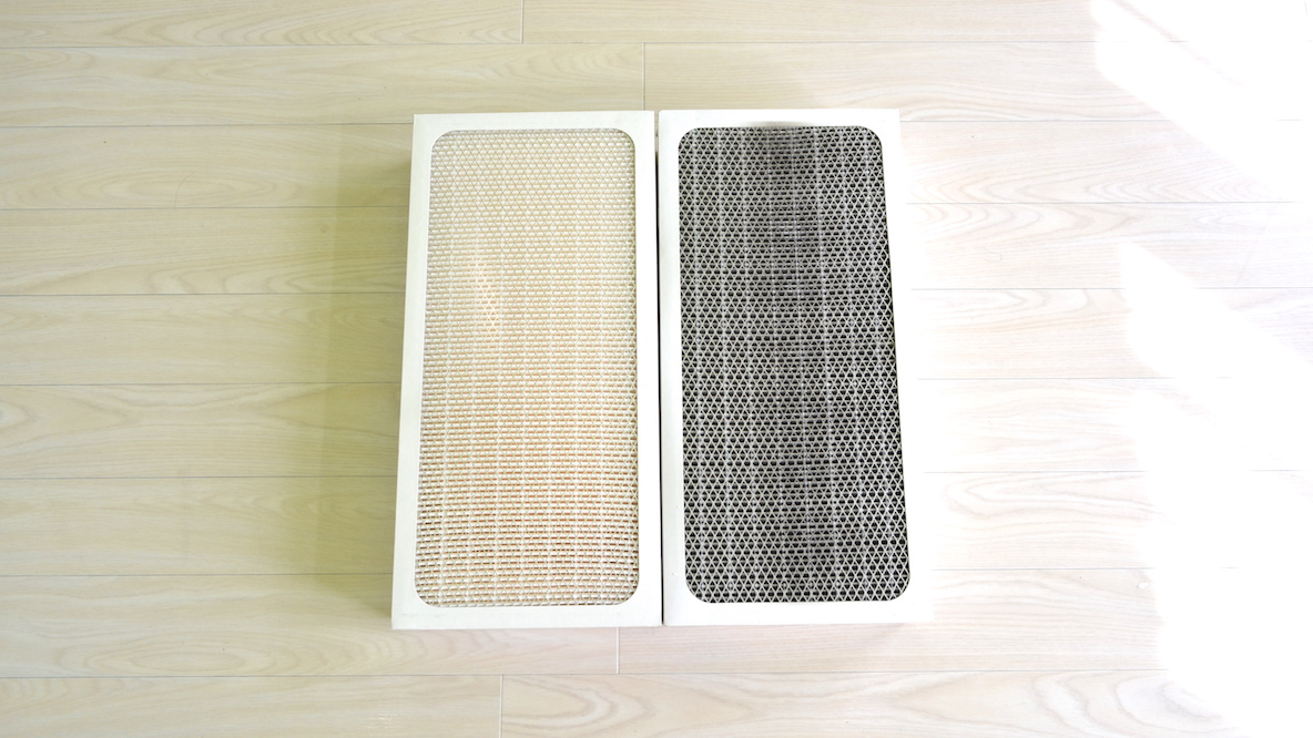 ブルーエアの新品のフィルターと半年間使ったフィルターのイメージ