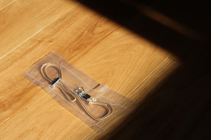 muller of yoshiokubo 「mask cord BEIGE/WHITE」 1,980円(税込)