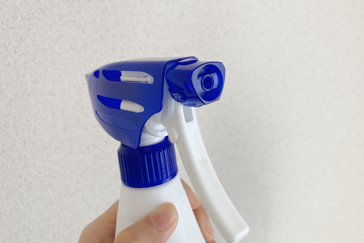ルックプラス バスタブクレンジング なら約1分でお風呂掃除が完了 シュッとして流すだけって楽チンすぎる Roomie ルーミー