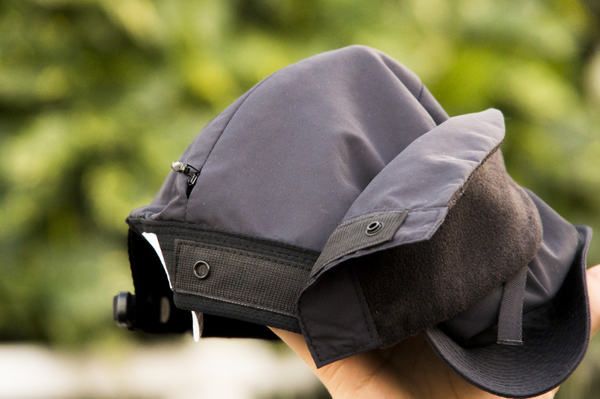 撥水性と透湿性に優れた 耳当て付きキャップ がアウトドアにも街使いにも活躍してくれる万能選手だった Roomie ルーミー