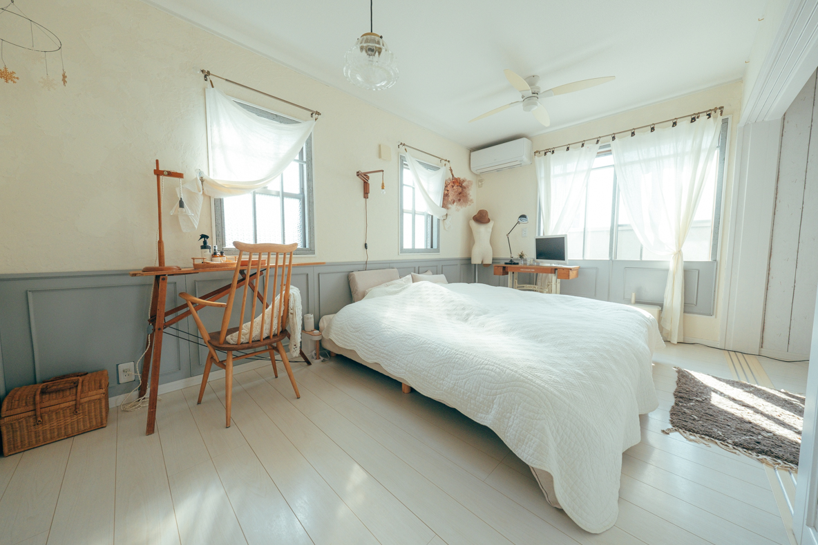 建売住宅をdiyで大変身 ホテルのように広々くつろげる ふたりと1匹の一軒家 千葉県市原市 みんなの部屋 Roomie ルーミー 建売住宅をdiyで大変身 ホテルのように広々くつろげる ふたりと1匹の一軒家 千葉県市原市 みんなの部屋 Roomie ルーミー