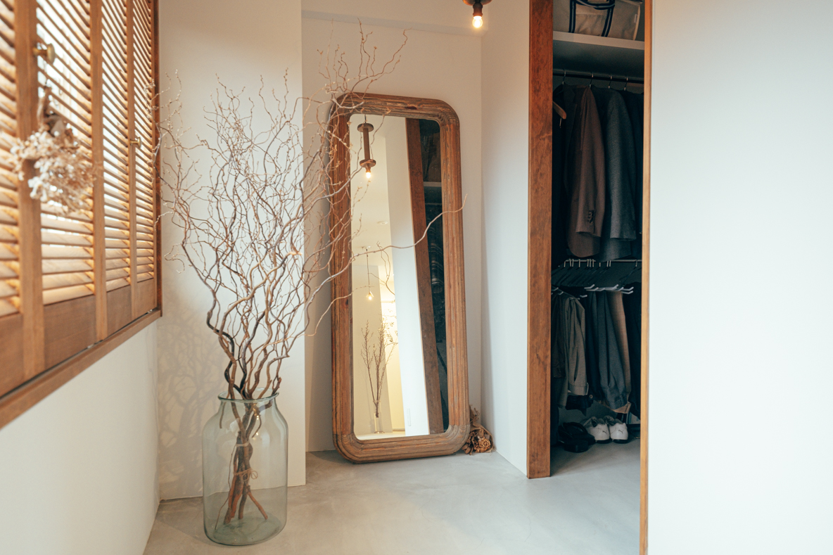 移住を後押しした理想の住まい 愛犬がフロア中を駆け回る ひろびろ81 福岡県春日市 みんなの部屋 Roomie ルーミー