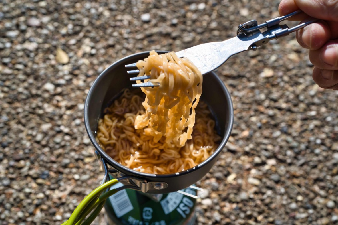 無印良品の隠れた逸品 ミニラーメン を徹底レビュー 3種の味を食べ比べてみた Roomie ルーミー