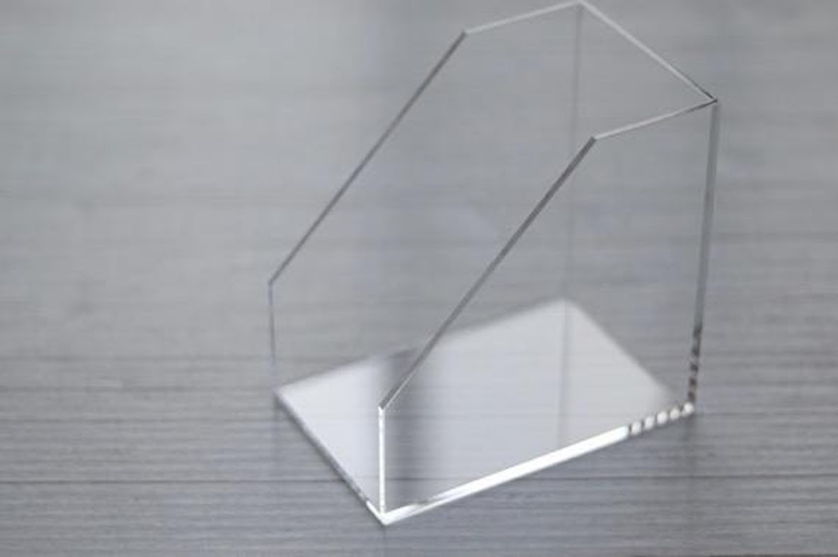 無印良品の アクリルレタースタンド がまさかのキッチンでも大活躍 この形ってアレの収納にピッタリだよね Roomie ルーミー