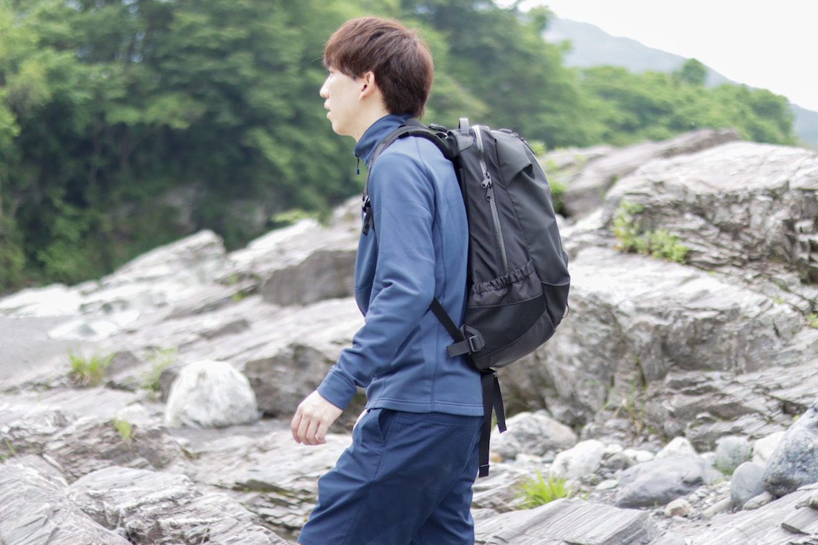 モンベルの トレールアクションジャケット は夏の登山でも着たくなる Roomie ルーミー