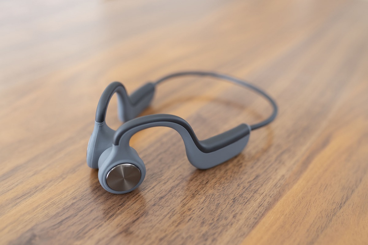 耳をふさがない イヤホンデビューするならコレ たった3 278円なのに機能性も申し分ないなんて 魅力的すぎるでしょ マイ定番スタイル Roomie ルーミー
