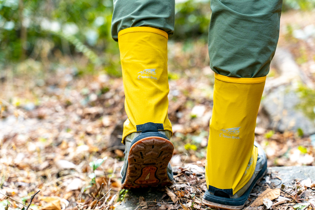 ティートンブロスアルトラの 万能ゲイタ を履くと登山 の快適さが向上する アウトドアオンシーズンに向けて用意しておきたい マイ定番スタイル 22年1月27日 Biglobeニュース