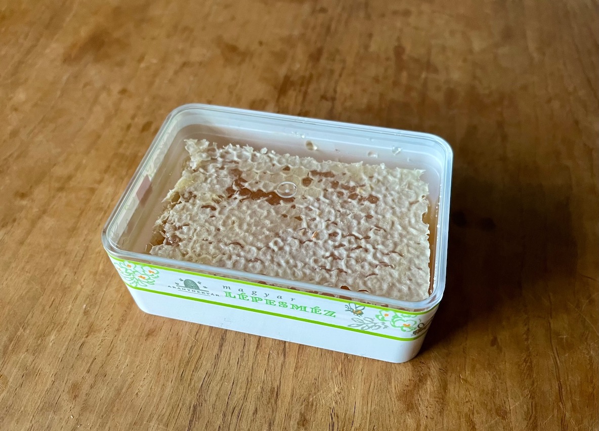 カルディで見つけた コームハニー は さっぱりした甘さで栄養満点 Roomie ルーミー