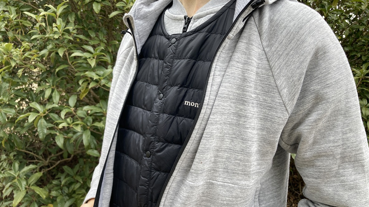 モンベルの スペリオダウンジャケット は着てるのを忘れるほど軽い Roomie ルーミー