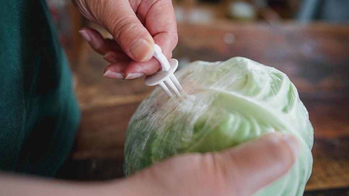 ダイソーの「野菜フレッシュキーパー」で野菜が長持ちするようになった