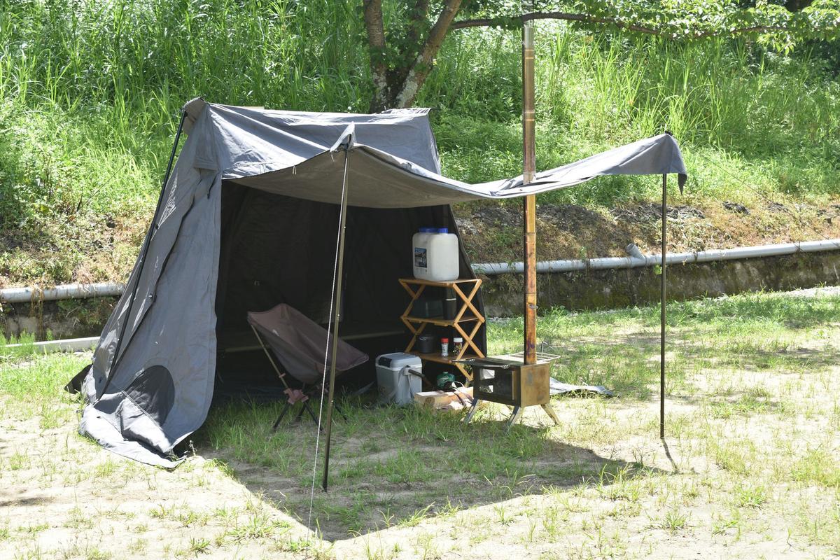 ソロキャンプを優雅に。居住空間が広大な台形テント「OwL」を試して