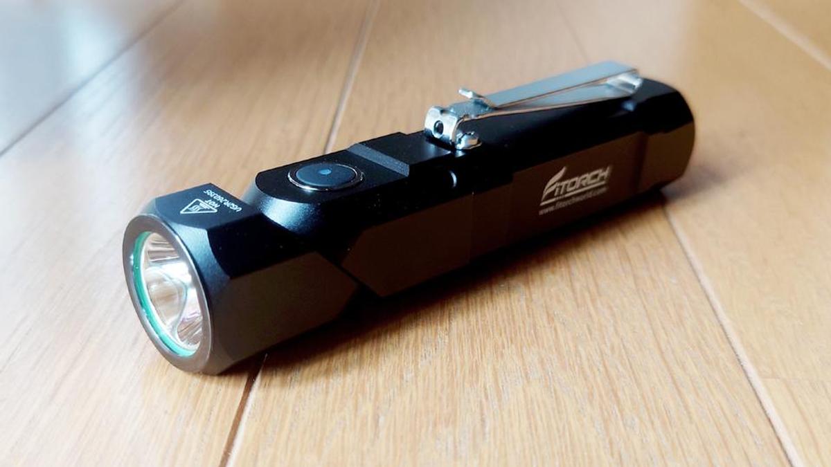 Fitorch ER26 高輝度1380LM 調整可LEDライト 防水 レッド Fitorch ER26