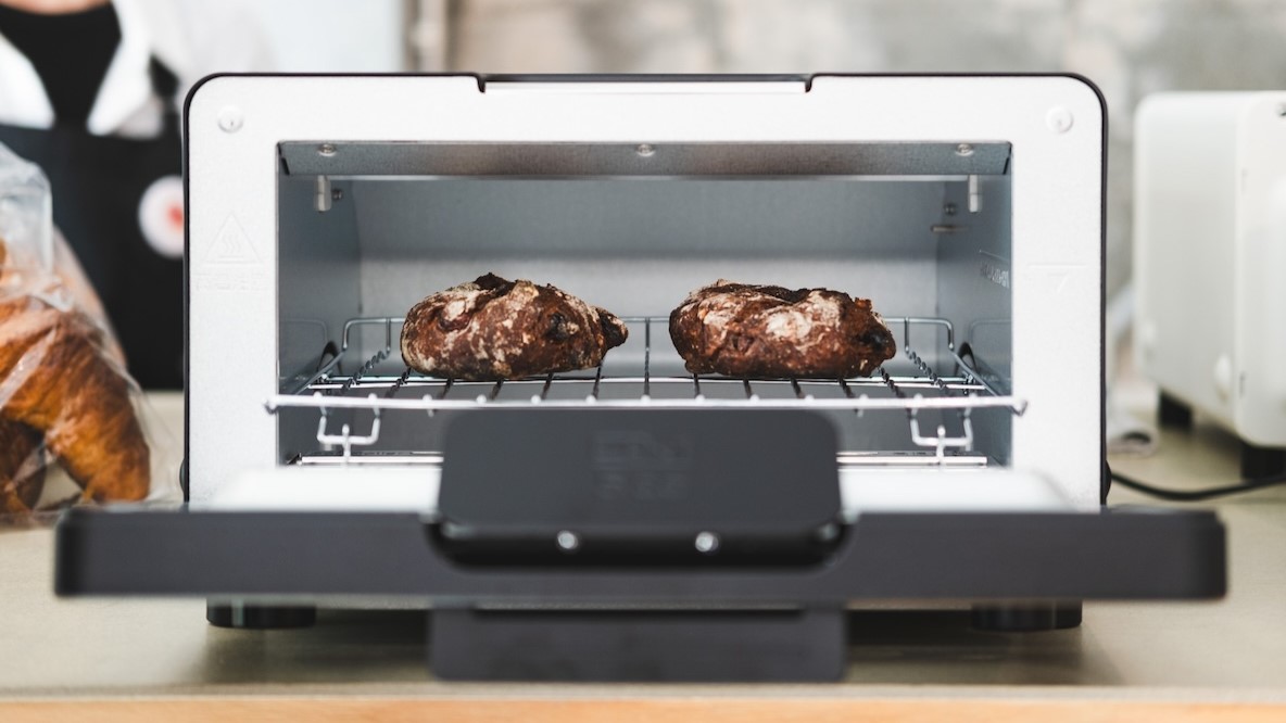 バルミューダスピーカー大理石ボード パン コネなどのお料理にも使えるかも? バルミューダスピーカー大理石ボード パン コネなどのお料理にも使える