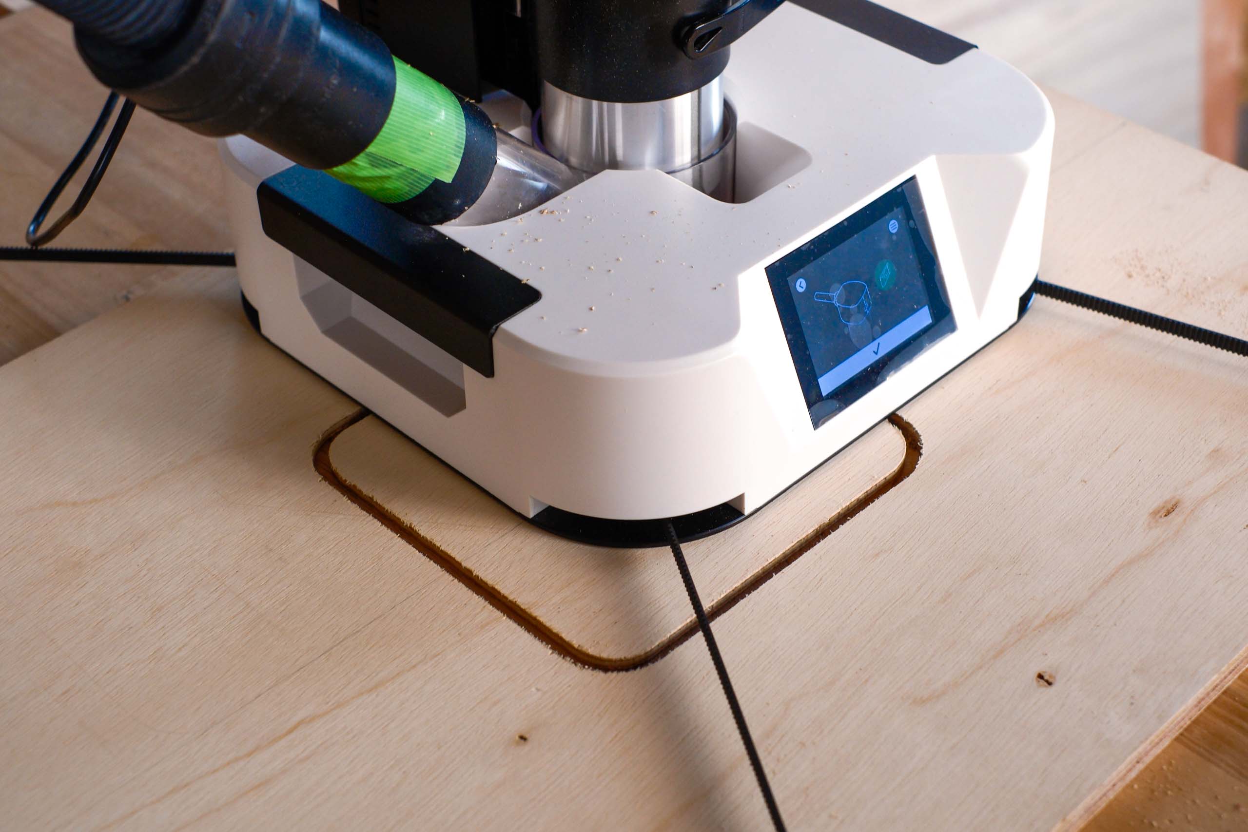 難しいけどハマりそう！ DIYレベルを格段に上げられるCNCロボット