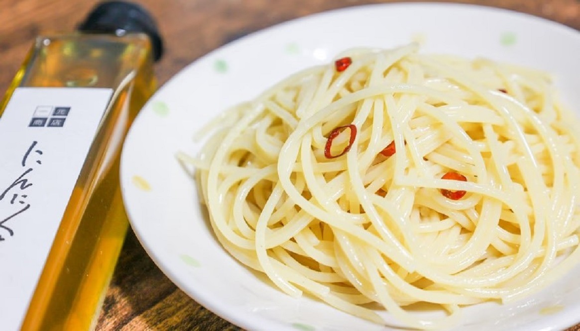 このオイルを使った、絡めるだけ「ペペロンチーノ」が美味しすぎるから