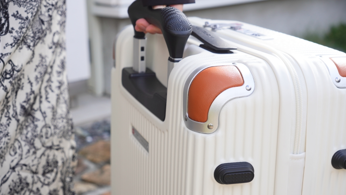 コストコで人だかりができていた「スイス政府公認ブランド」のスーツ