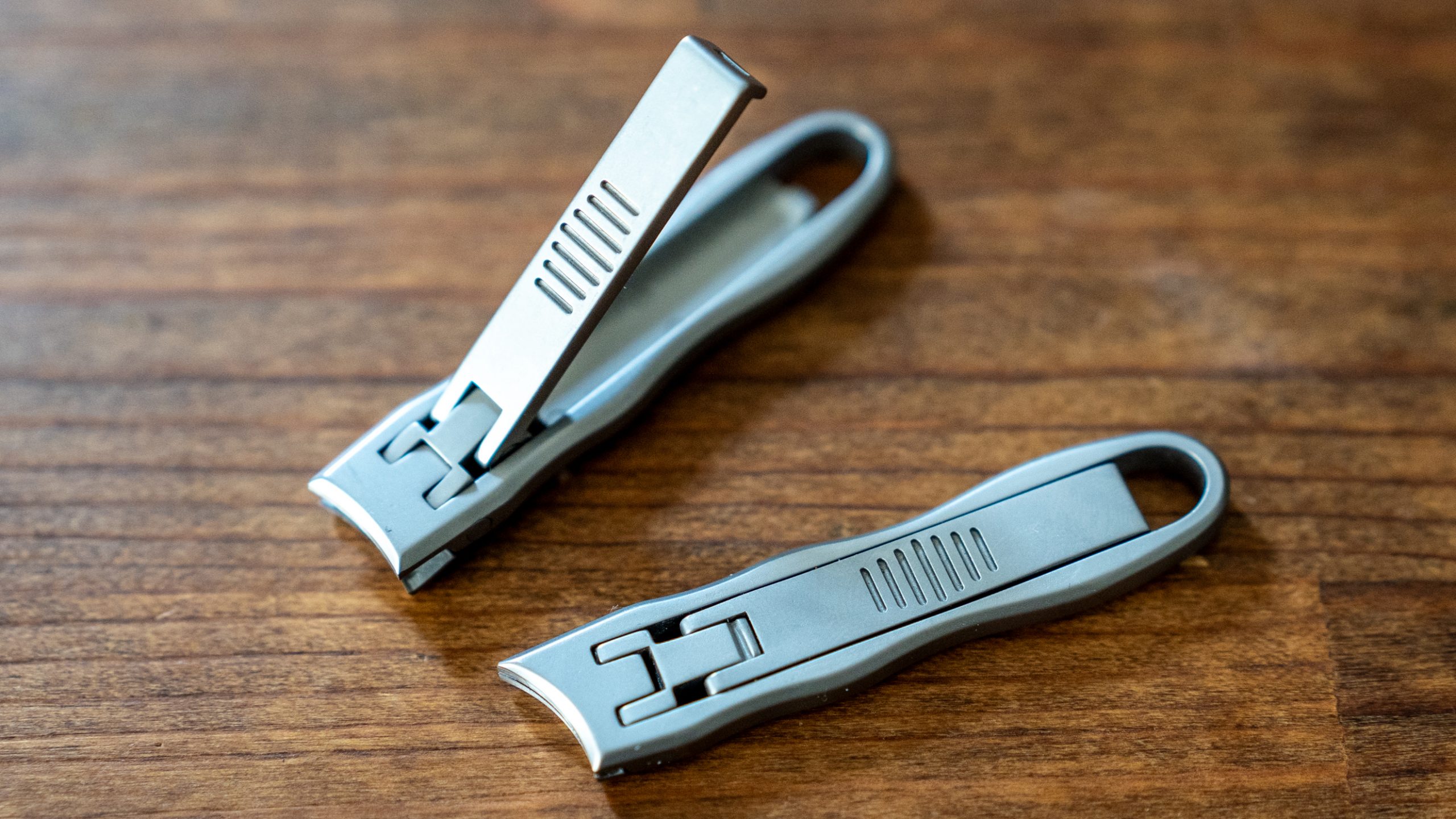 【ほぼ未使用】三線　爪付き TOP-2-scaled.jpg